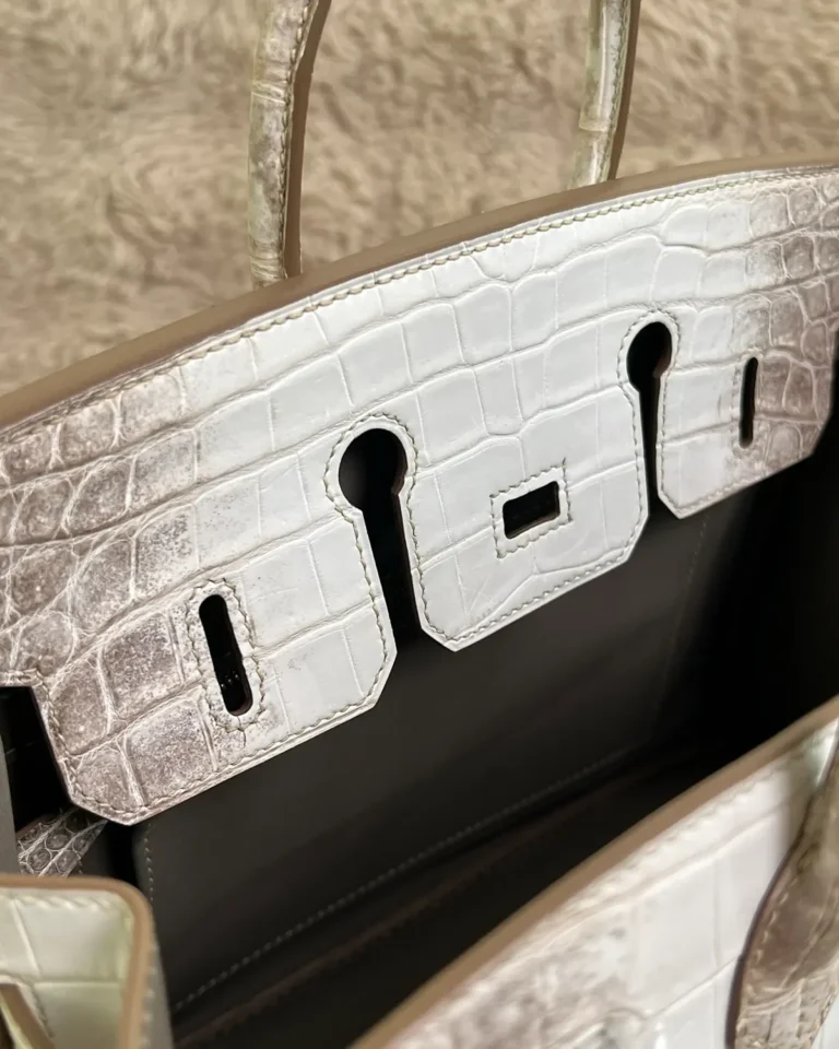 Grey Ivory Gradient Scale-Texture Bag — flap detail view
