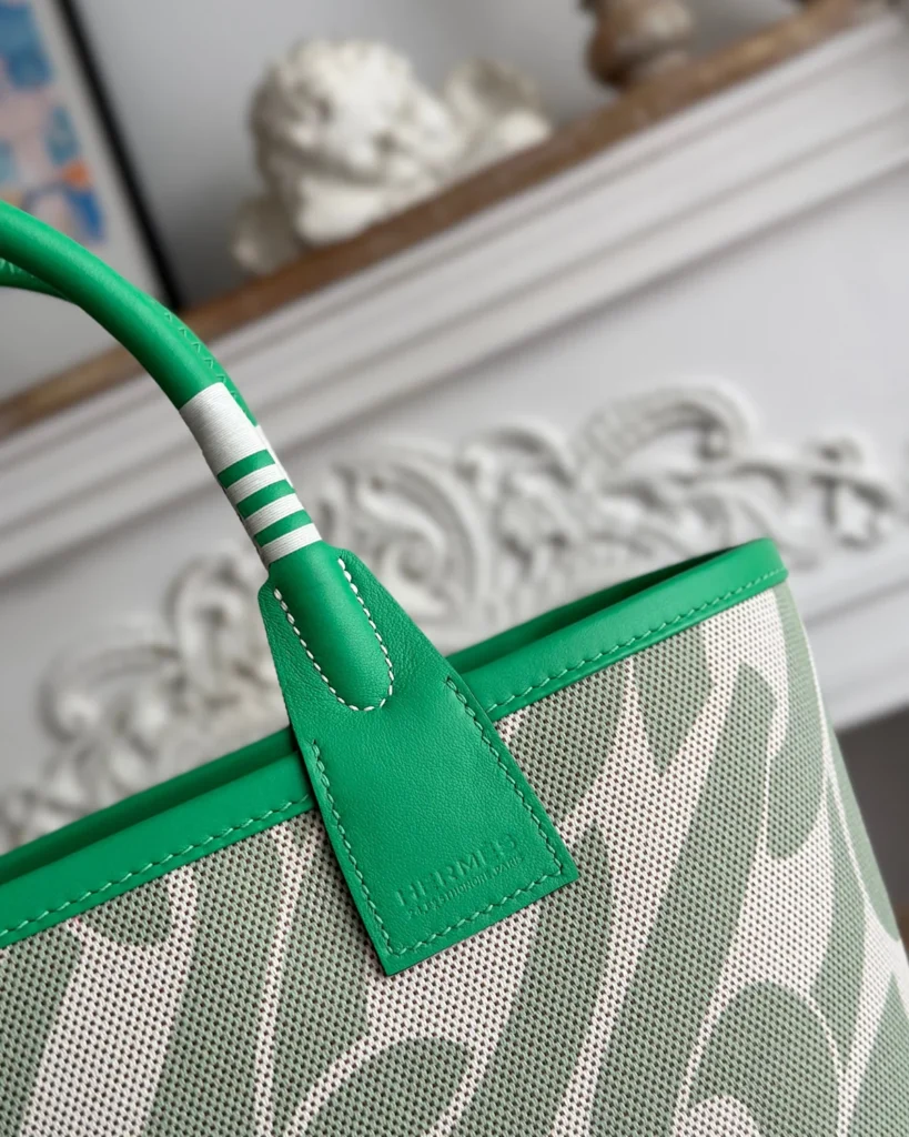 Steeple-Inspired 25 Green Patterned Canvas Tote, handle base view