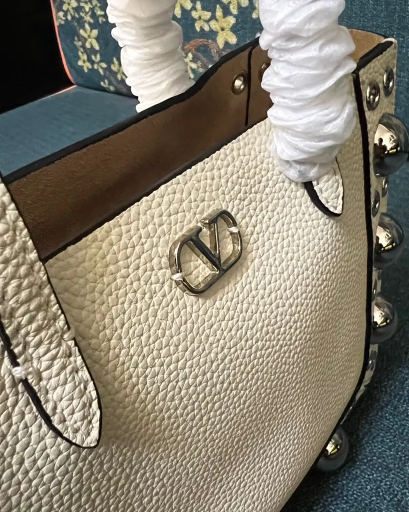 Cream Studded Long-Handle Tote — ornament detail view