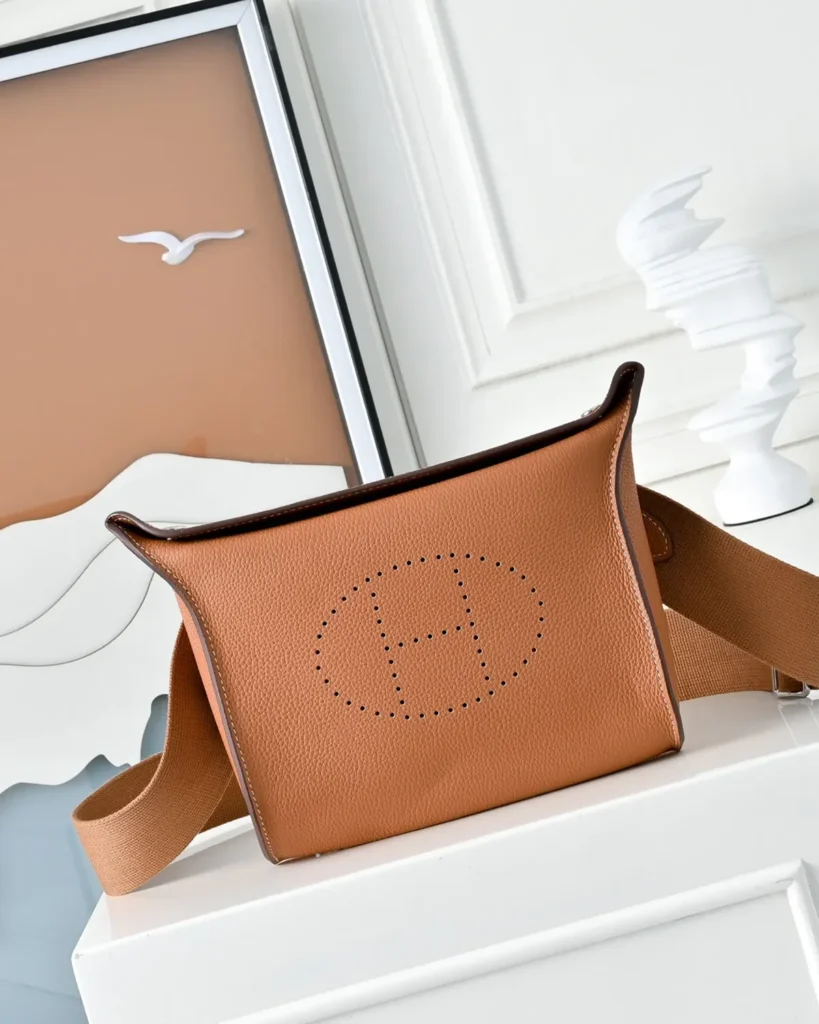 Videpoches-Inspired Tan Structured Crossbody Pouch, front display