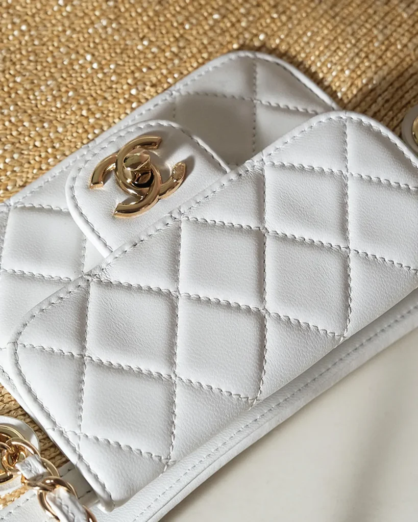 Natural-Tone Woven-Look White-Trim Tote — pocket detail view