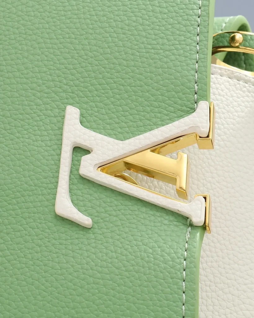 Green Cream-Accent Charm-Chain Bag — emblem view