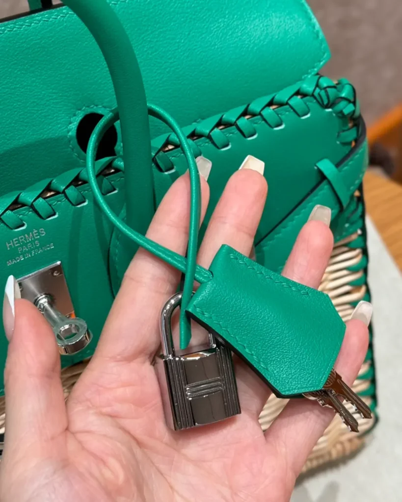 Birkin-Inspired 25 Green Woven Picnic Tote, hanging lock and tag
