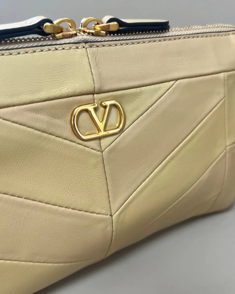 Beige Chevron Zip-Top Chain Bag — front detail view