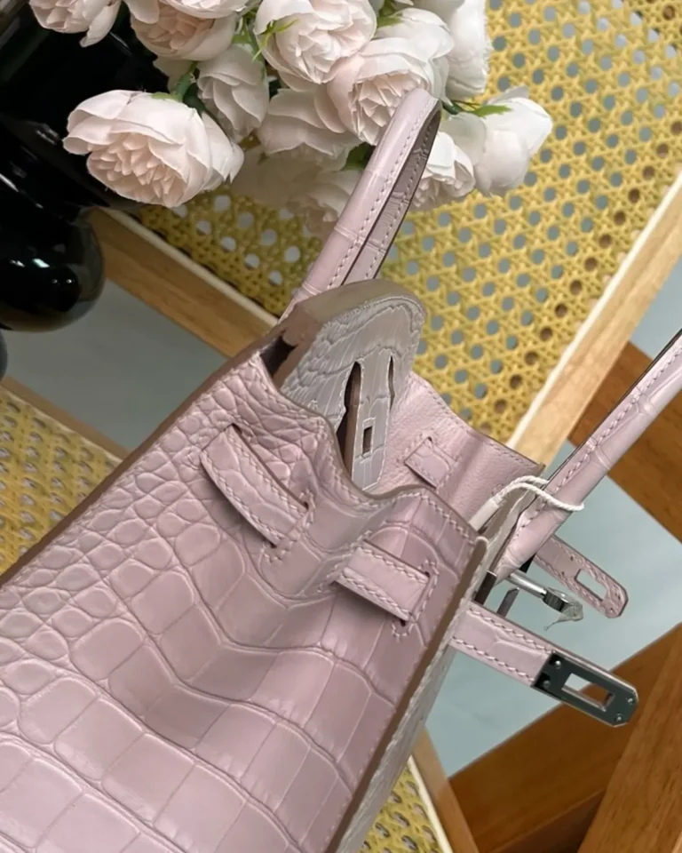 Pale Mauve Scale-Texture Top-Handle Bag — open closure view