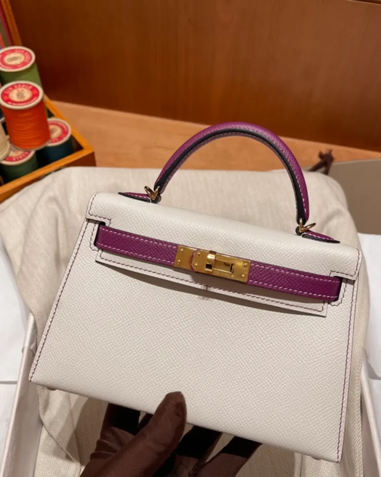 Kelly-Inspired 25 Craie and Rose Pourpre Bag, front view