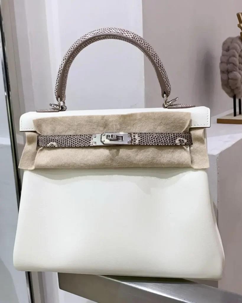 Kelly-Inspired 25 Natural Scale-Trim Bag, front view