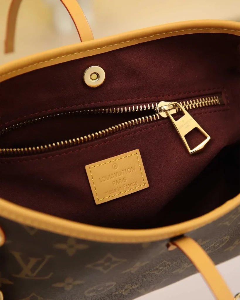 Brown Monogram Bow Chain Shoulder Bag — interior pocket view