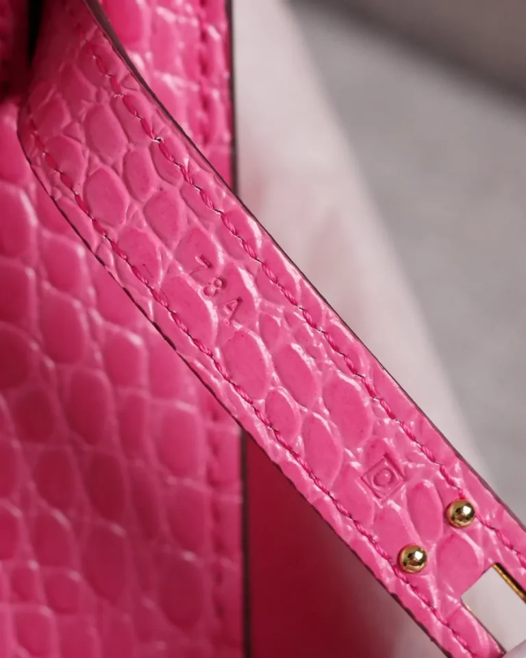 Kelly-Inspired Pink Croc-Pattern Top-Handle Bag, scale-patterned gusset close-up