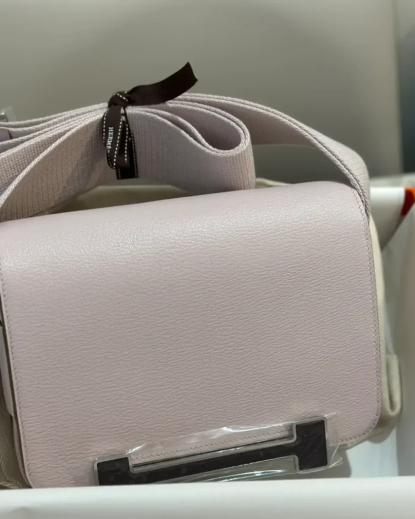 Pale Mauve geta-inspired box bag, upper front angle view