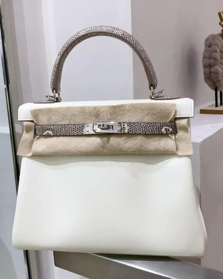 Kelly-Inspired 25 Natural Scale-Trim Bag, front view