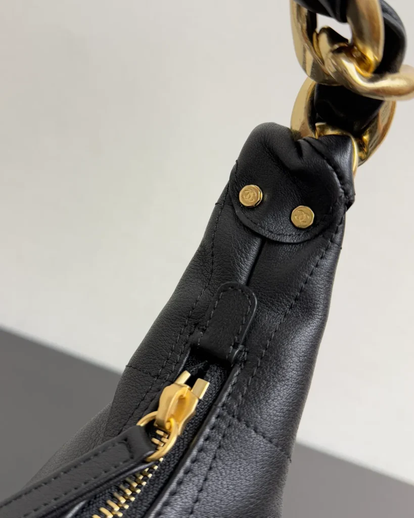 Black Quilted Chunky-Chain Hobo Bag — attachment detail view