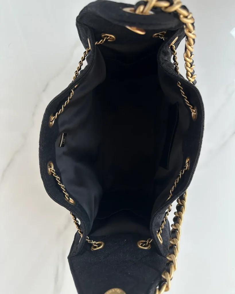 Dark Navy Quilted Chain Drawstring Tote — interior view