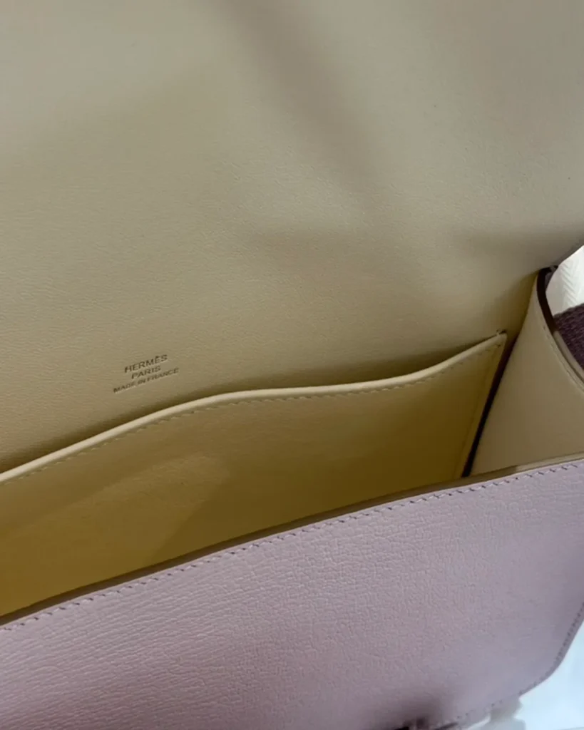 Pale Mauve geta-inspired box bag, interior view