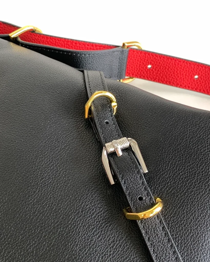 Black Red-Strap Buckle Shoulder Bag — buckle detail