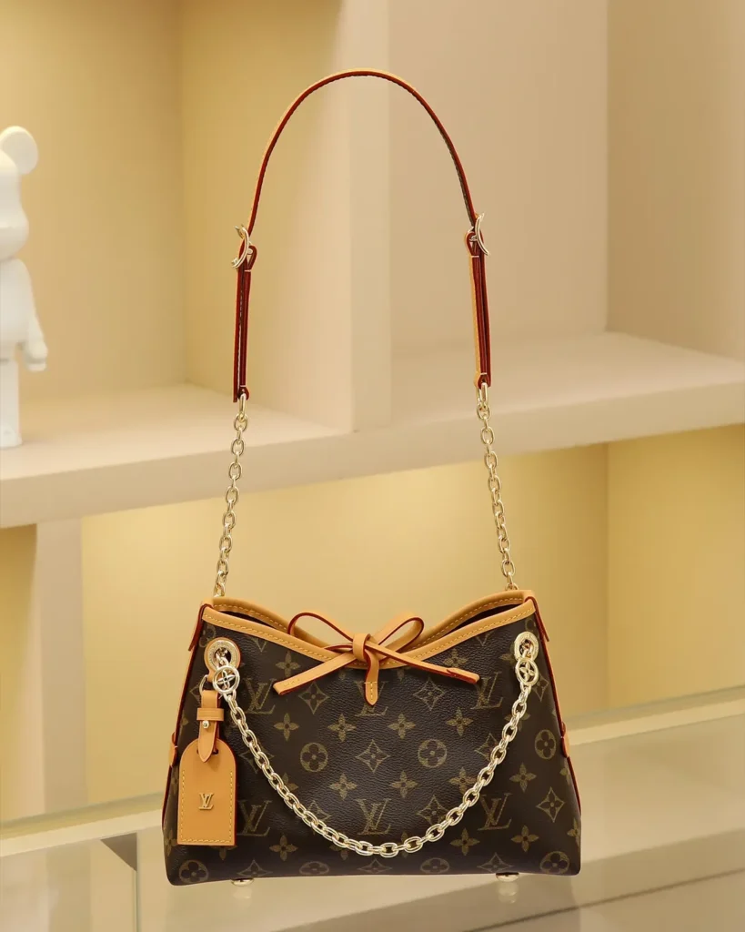 Brown Monogram Bow Chain Shoulder Bag — front view