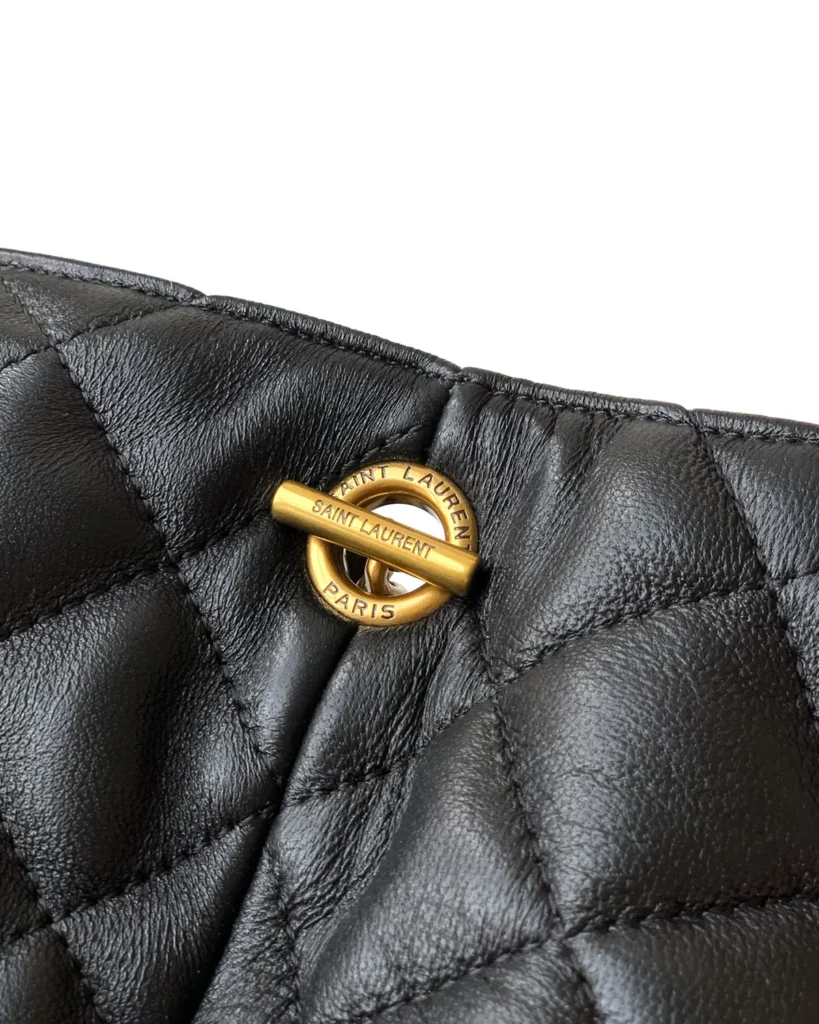 Black Diamond Quilted Shopper — closure view