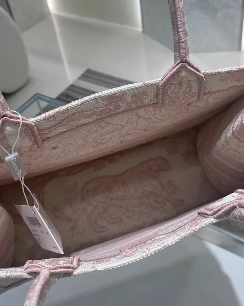 Blush Wildlife Pattern Tote — interior view