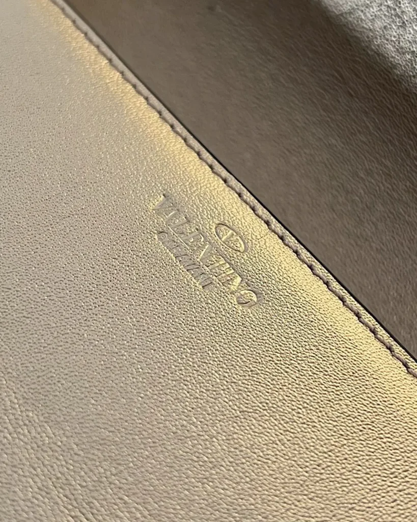 Metallic Gold-Tone Chain-Detail Shoulder Bag — interior detail view