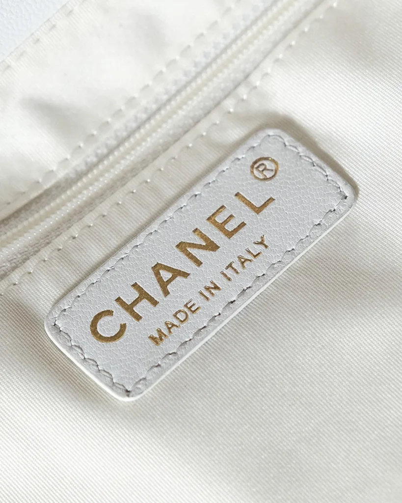 Natural-Tone Woven-Look White-Trim Tote — interior label view