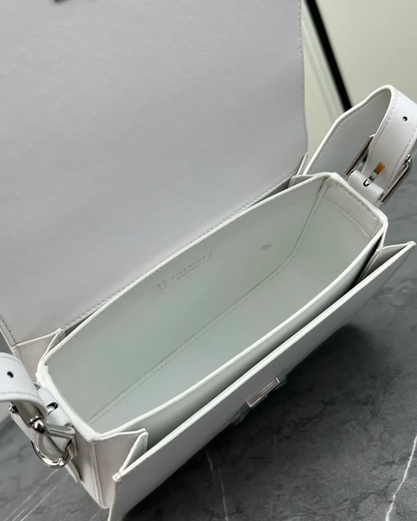 White Geometric Clasp Flap Bag — interior