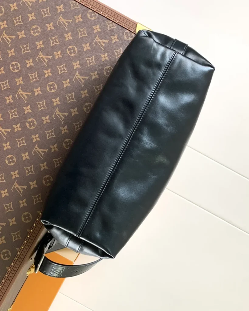Black Slouchy Hobo Bag — base view